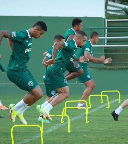 Domingo de muito trabalho no CT
