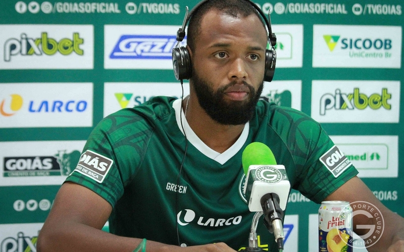 "O nosso torcedor vem nos empurrando; isso vem fazendo a diferença para ganharmos os jogos.", analisa Reynaldo, antes de encarar a Ponte Preta na Serrinha