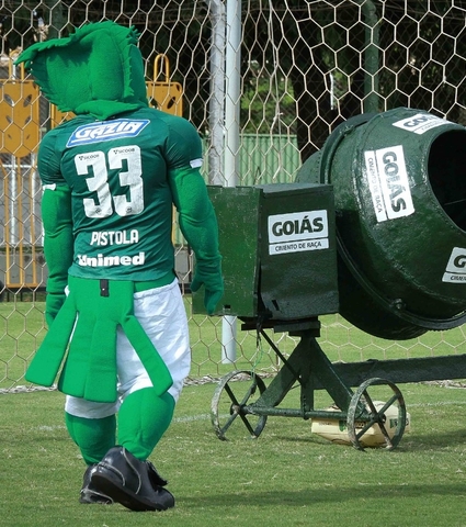 Cimento Goiás e Goiás Esporte Clube lançam o “Desafio da Betoneira”