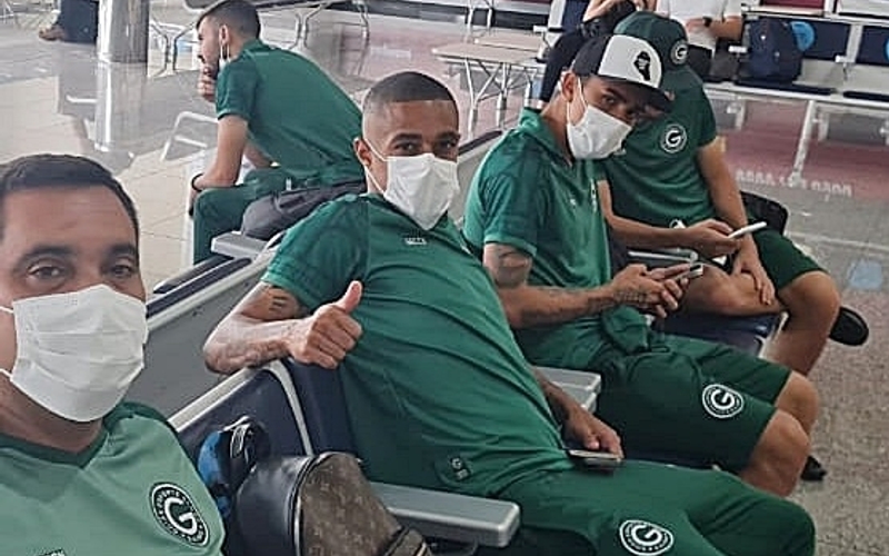 Delegação esmeraldina viaja para a final em Campinas (SP)
