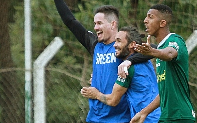 Já garantido na Série A 2022, Goiás fecha Série B 2021 contra o Brusque na Serrinha