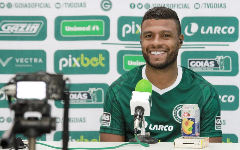 Coletiva de Apresentação: Auremir
