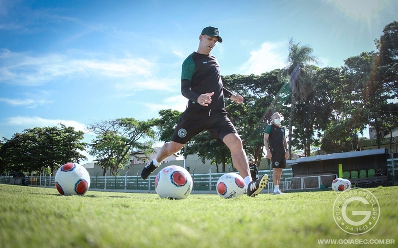 Sábado (15) de treino integral