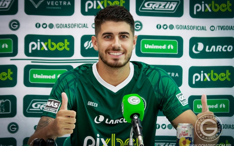 Em sua apresentação, Pedro Raul enfatiza: “Era uma vontade minha jogar no Goiás, graças a DEUS deu tudo certo.”