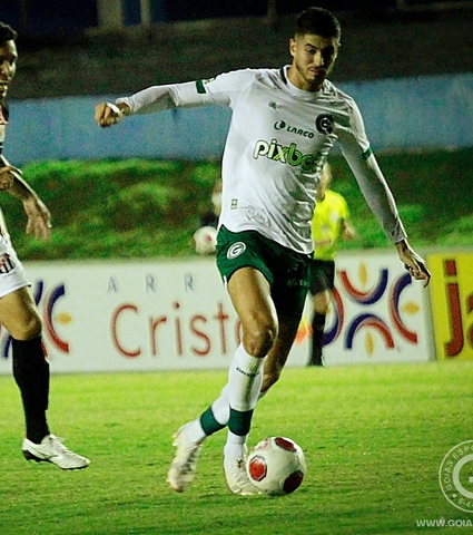 Pedro Raul faz, Goiás vence o Anápolis e se isola na liderança do grupo no estadual