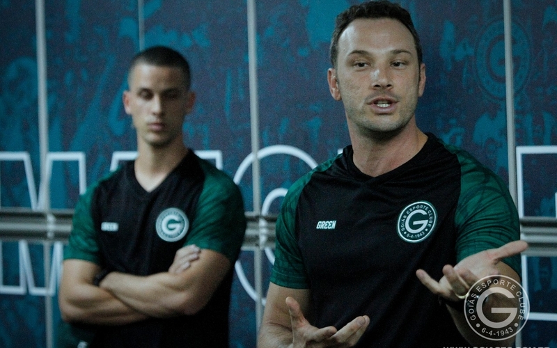 Copa do Brasil 2022: Sob os olhares do novo técnico, Goiás se reapresenta no CT