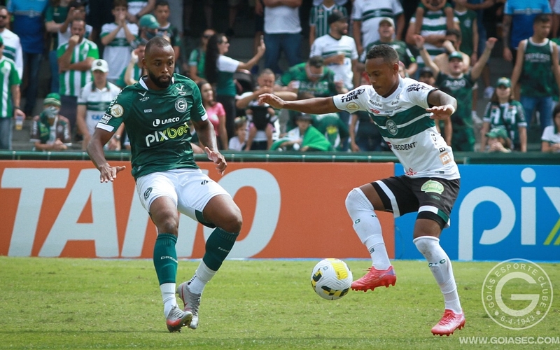 Fora de casa, Goiás é superado pelo Coritiba, na estreia do Brasileirão Série A