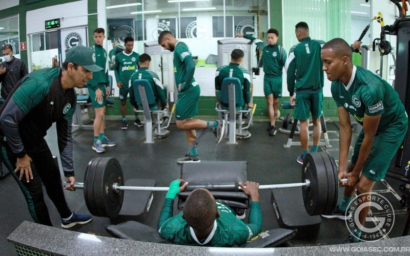Imagens do treinamento na manhã desta quarta (18)