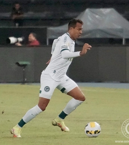 Antes de encarar o Fortaleza, Vinícius afirma: "Jogo muito importante, temos que ir fortes e juntos novamente."