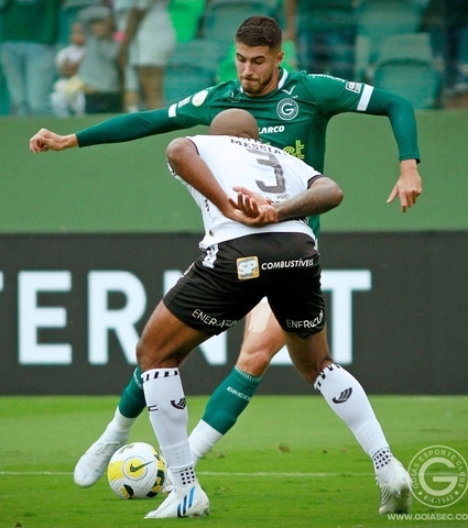 Série A: Goiás e Ceará empatam na Serrinha, 1 a 1