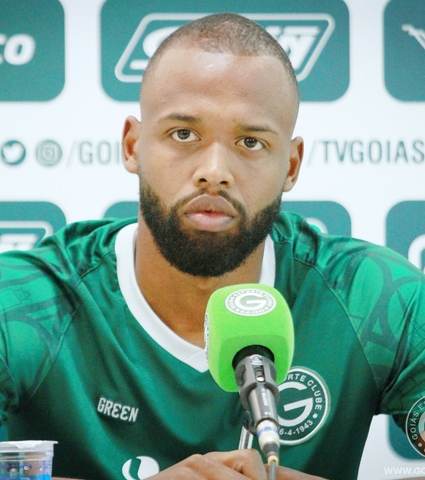 Antes de enfrentar o Fluminense, Reynaldo analisa: "Jogamos em casa e teremos o apoio da nossa torcida."
