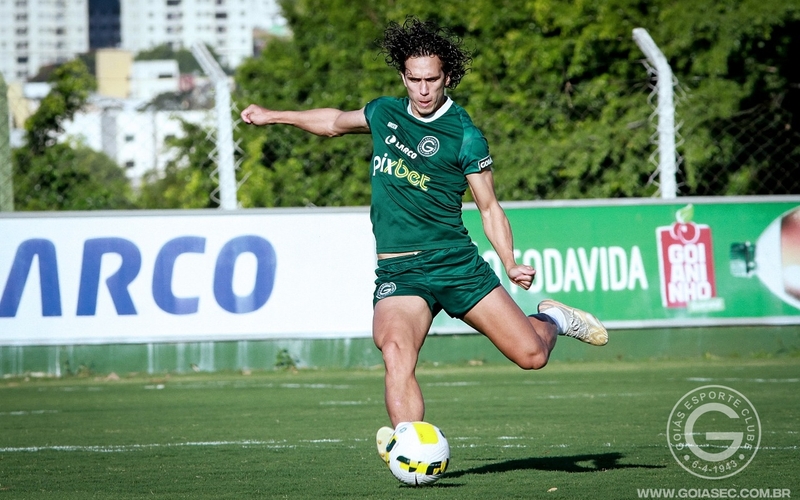 Treino e viagem para encarar o São Paulo no Morumbi