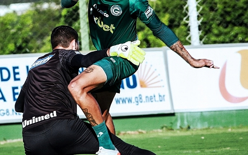Após empate com o São Paulo fechando o 1° turno, elenco se reapresenta no CT