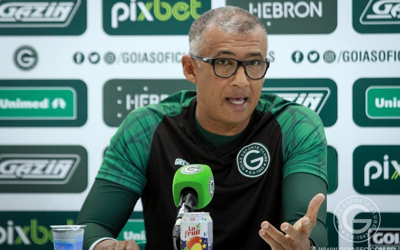 Em bom momento físico, Ednílson Sena valoriza: "Temos uma equipe multidisciplinar muito competente, existe uma sinergia."
