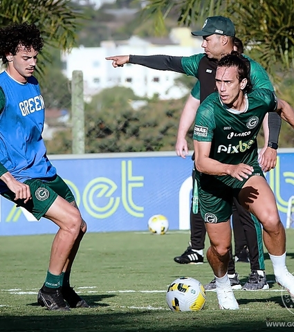Goiás x Atlético Goianiense: Jair Ventura comanda trabalho tático