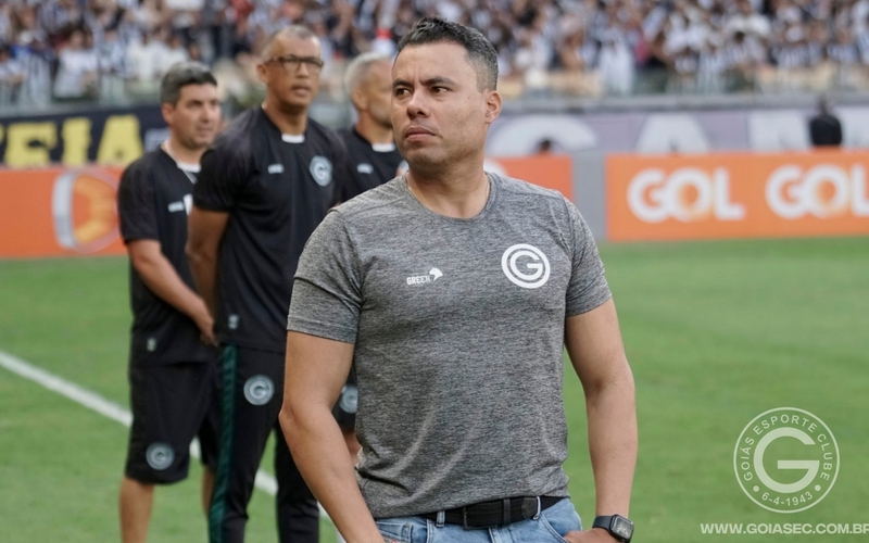 Jair Ventura: "Quero convocar nossa torcida, que não tenha um lugar vazio, para alcançarmos o nosso objetivo."