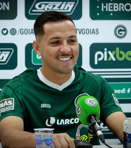 Após duas assistências para o artilheiro Pedro Raul, Dadá Belmonte afirma: “Entrosar mais ainda, para dar alegria pra torcida esmeraldina”