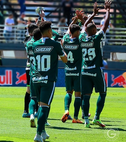 Goiás inicia preparação para dois jogos em casa