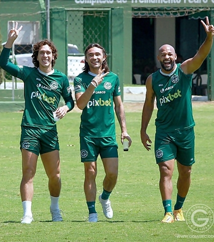 Treino e Viagem para o RJ, esmeraldino encara o Fluminense nesta quarta (9)