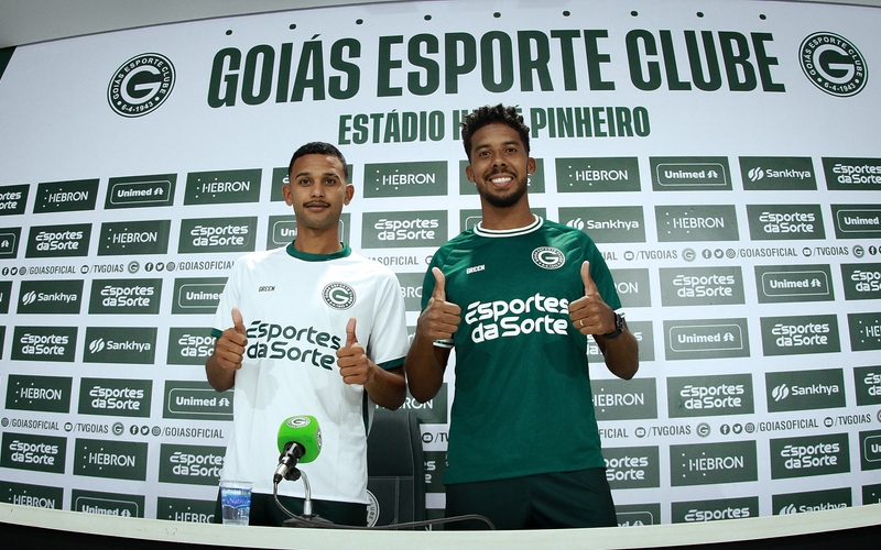 COLETIVA DE APRESENTAÇÃO: WILLIAN OLIVEIRA E ZÉ RICARDO