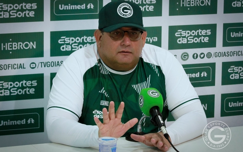 CONFIRA A COLETIVA PRÉ-JOGO DO TÉCNICO GUTO FERREIRA