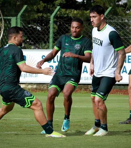 GOIÁS PRONTO PARA A ESTREIA NO GOIANÃO