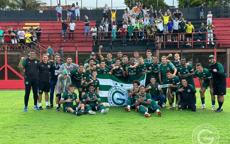 GOIÁS TEM ATUAÇÃO DE GALA, GOLEIA O NOVORIZONTINO/SP E AVANÇA PARA AS QUARTAS DE FINAL DA COPINHA