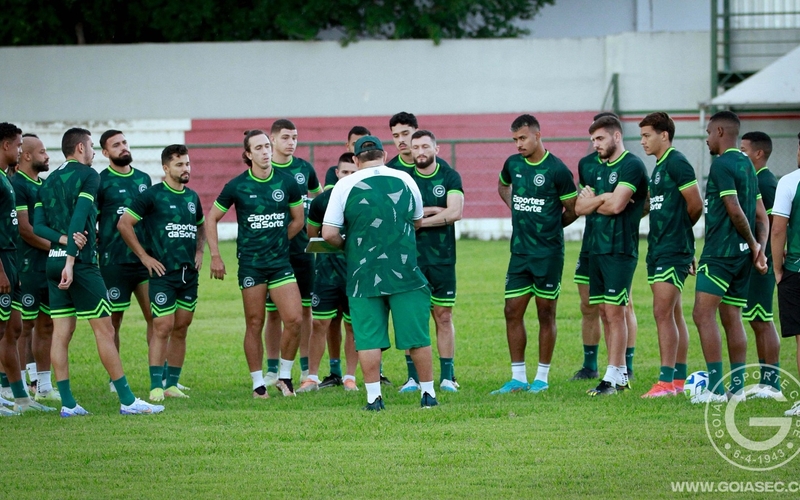 Em Cuiabá, Verdão finaliza a preparação para jogo de ida da Semifinal da Copa Verde