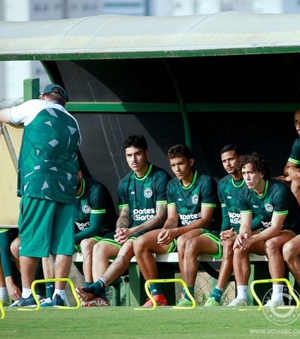 Jogo de ida da final: Goiás finaliza preparação para o duelo com o Atlético - Goianão 2023