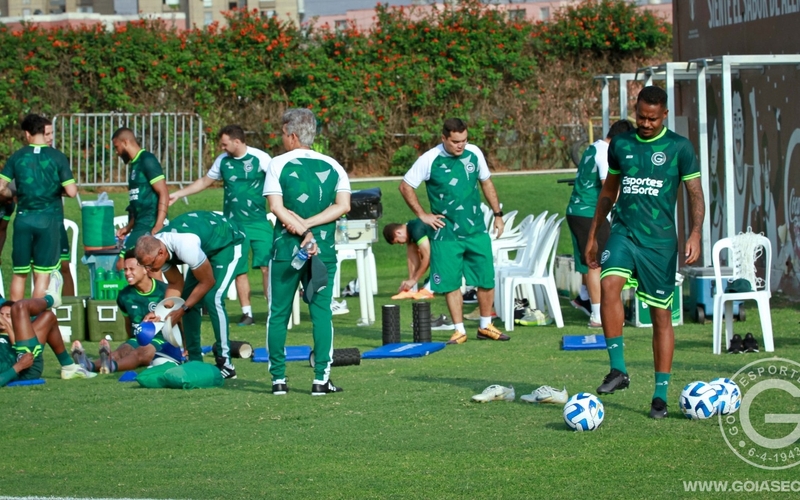 Goiás finaliza a preparação para o confronto pela Conmebol Sul-Americana - Universitario x Goiás