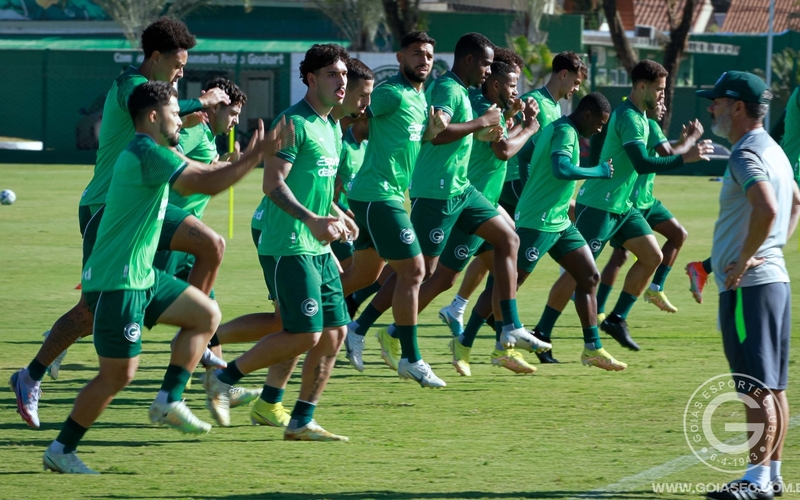Verdão finaliza preparação para enfrentar o Coritiba no Estádio Hailé Pinheiro