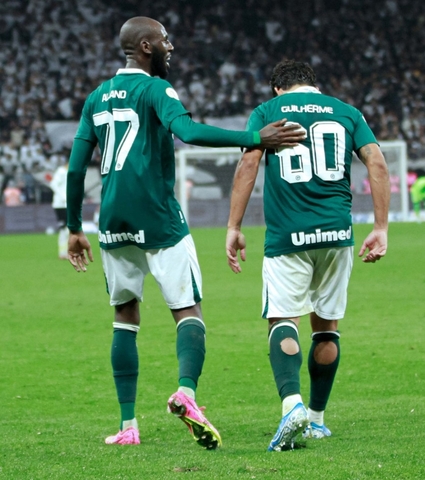 Goiás empata com o Corinthians em SP e mantém sequência invicta no Brasileirão