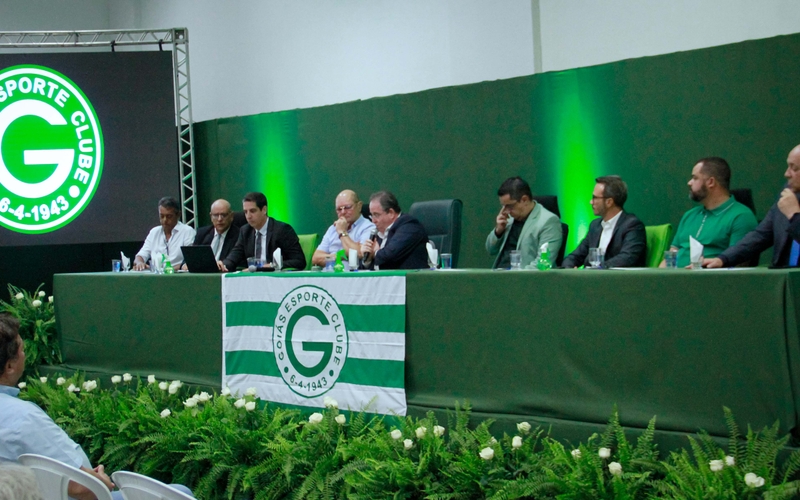Membros do Conselho de Administração do Goiás Esporte Clube são aclamados e CEO é apresentado