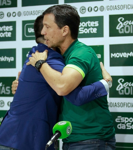 Zé Ricardo e Agnello Gonçalves são apresentados no Verdão