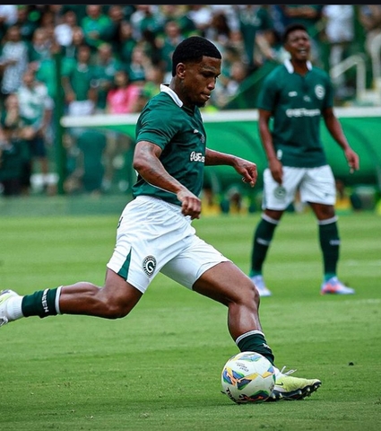 Verdão cria boas chances mas acaba empatando no clássico
