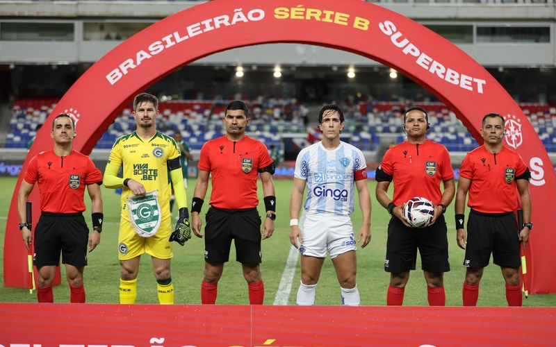 Goiás empata com o Paysandu fora de casa e se mantém na liderança da Série B